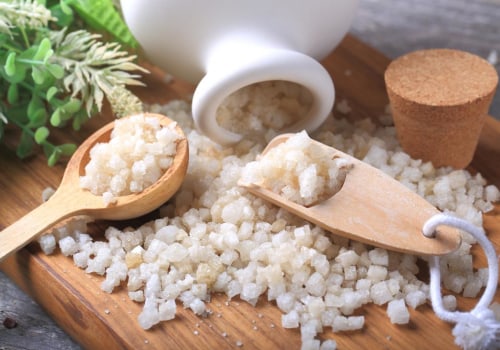 Is epsom salt the same as smelling salts?