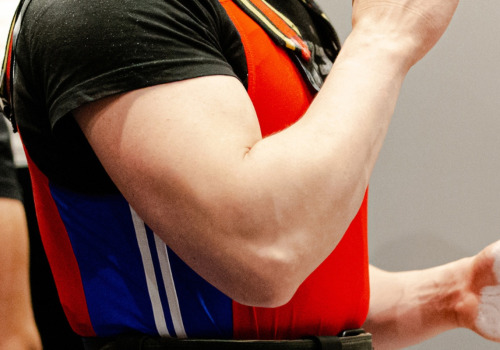 Increasing Focus: Uses and Benefits of Smelling Salts for Fitness